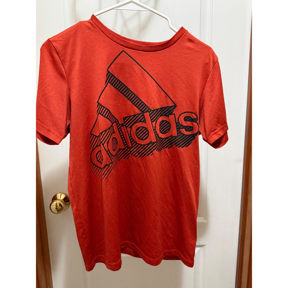 Adidas Boys Orange Graphic Logo Performance T-Shirt Size Large Regular Fit Tee
